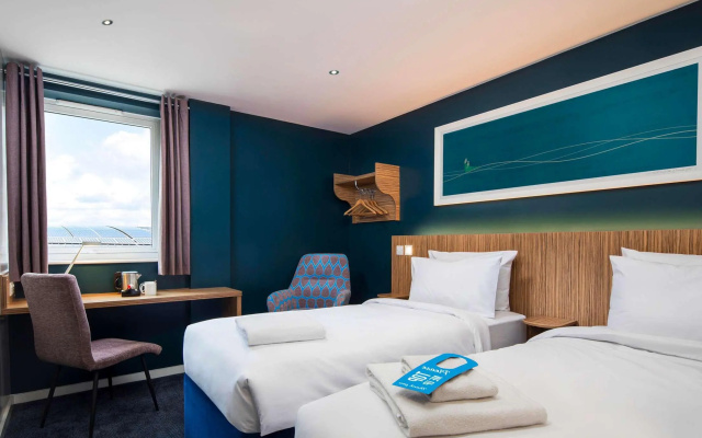 Travelodge Camberley Central