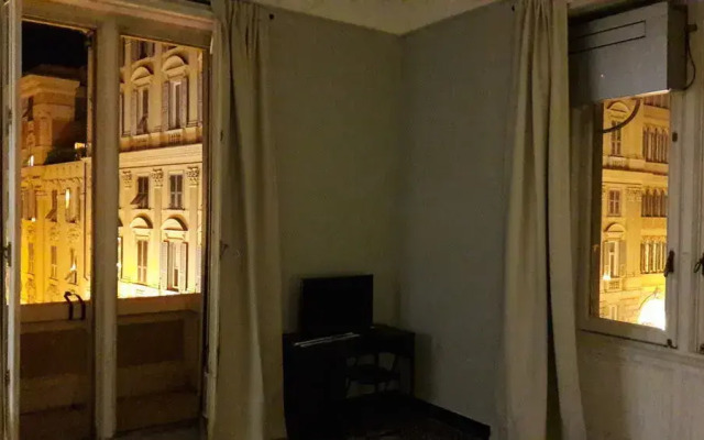 Check-Inn Rooms 19