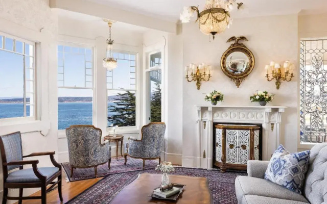 Seven Gables Inn on Monterey Bay, A Kirkwood Collection Property