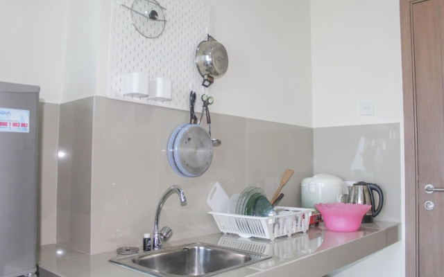 Homey Studio with City View Apartment @ Puri Orchard