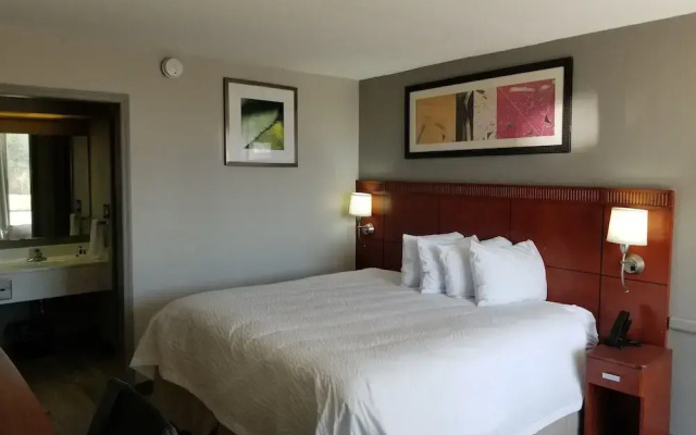 Baymont by Wyndham South Hill