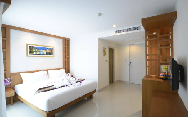 The Patong Center Hotel