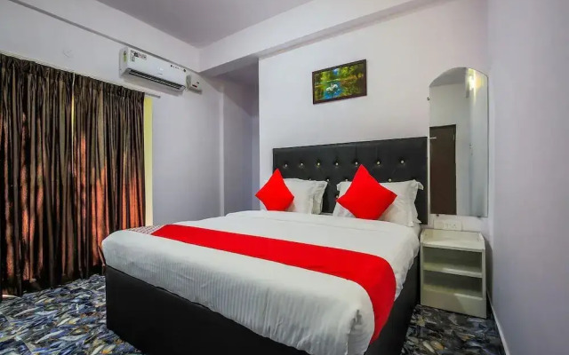 Toms Imperial Boutique by OYO Rooms