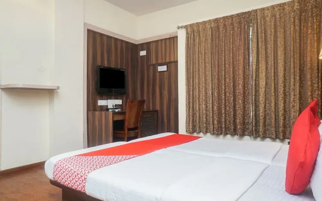 OYO 17074 Stay@home