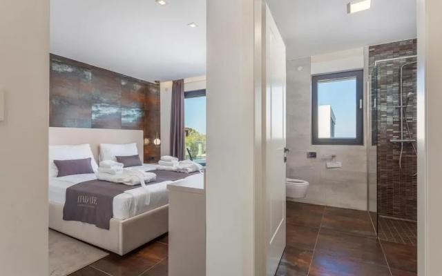 Awesome Apartment in Zidarici With Wifi and 2 Bedrooms