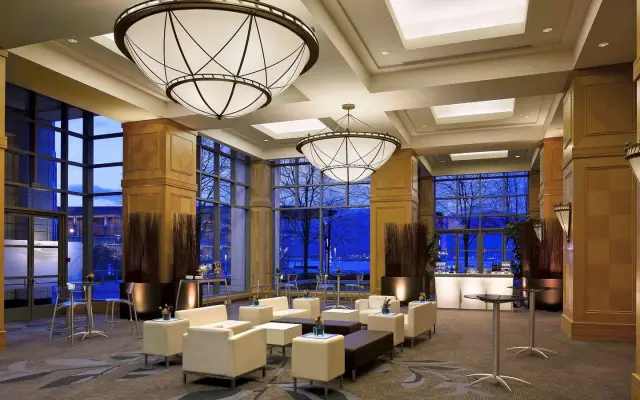 Fairmont Waterfront