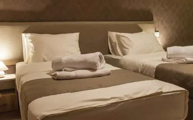 Emberton Hostel Tbilisi