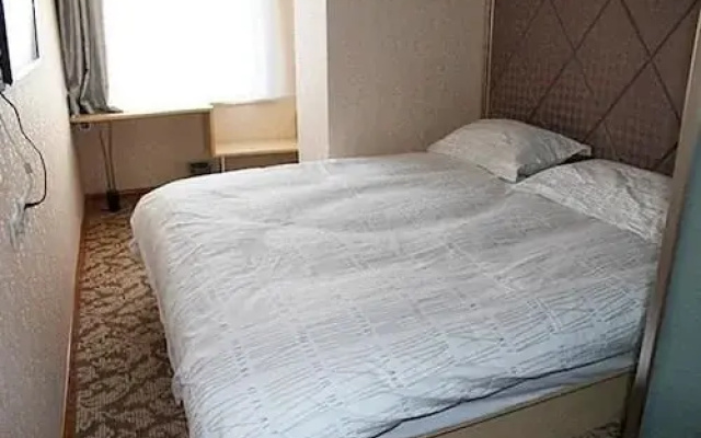 Wangyuan Express Inn