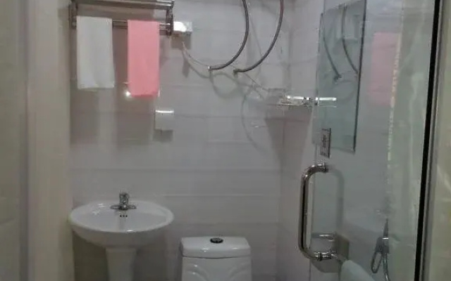 Cherry Business Hotel