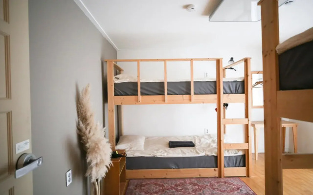 Yooginong Guesthouse