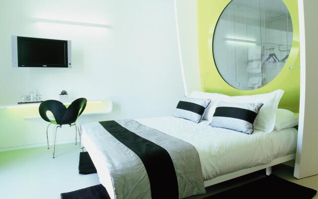 Отель DuoMo hotel Италия, Римини - 2 отзыва об отеле, цены и фото номеров - забронировать отель DuoMo hotel онлайн комната для гостей