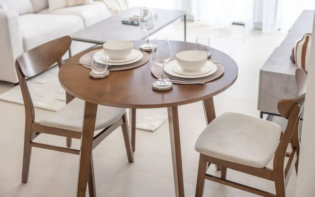 Luxury 1-bedroom JVC Apartment With Balcony Pool