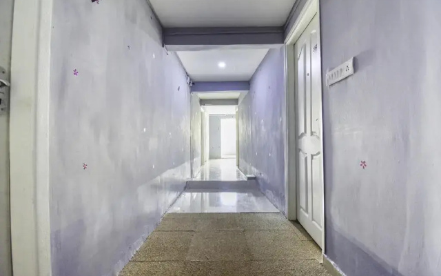 Gold Inn Palace by OYO Rooms