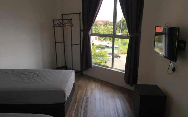 BENUTHOMESTAY