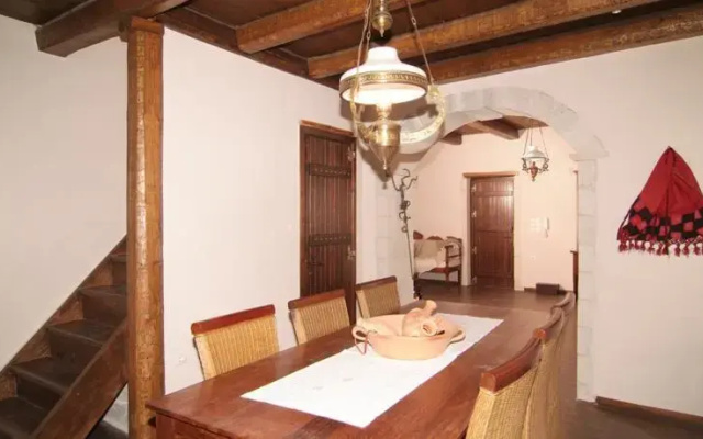 Galatas Traditional House