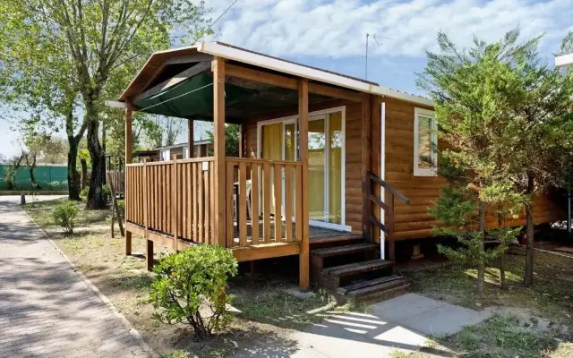 Camping Grande Italia Vulcano 2