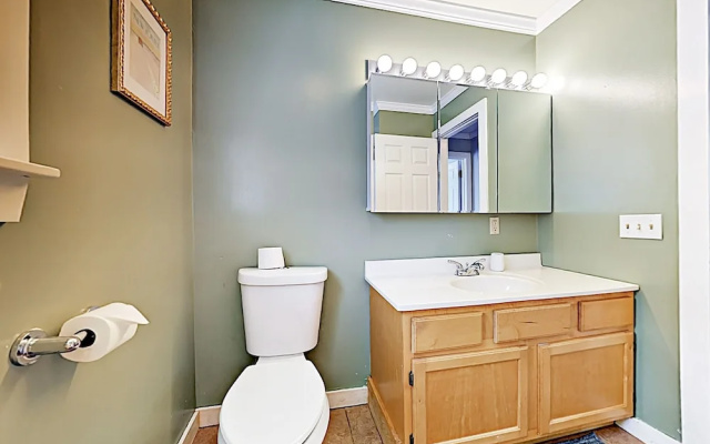 Jodys Acre - 4 Br Home