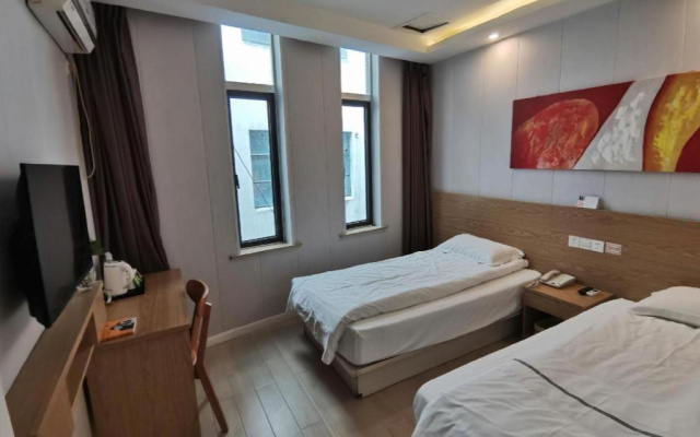 Shell Shanghai Yangpu District Shuangyang Road Hotel