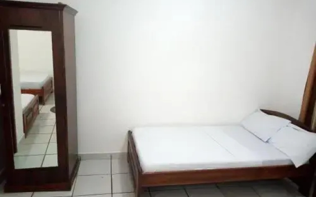 Brenu Beach Lodge