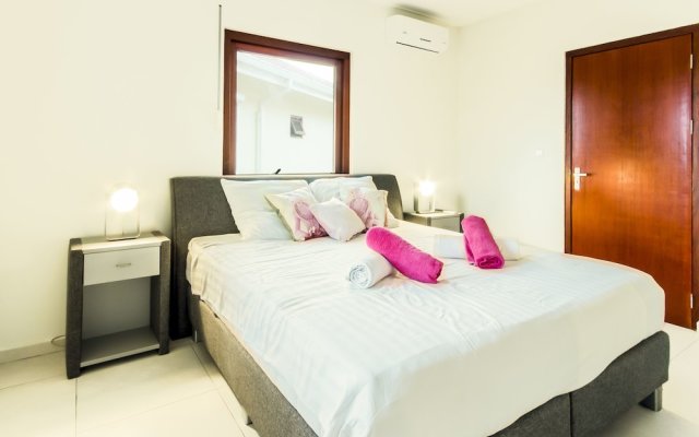 Luxury Apartments Curacao in Willemstad, Curacao from 198$, photos, reviews - zenhotels.com guestroom