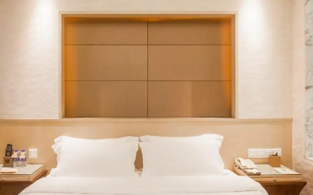 Eastern Five Continents Hotel