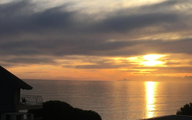Whale Coast View