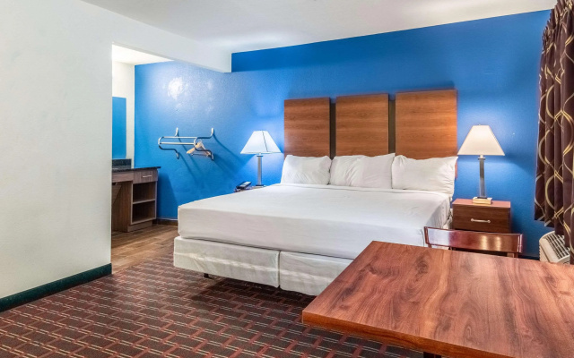 Rodeway Inn in Weatherford