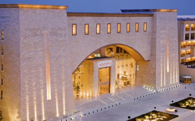 Отель Movenpick Resort & Marine Spa Sousse Тунис, Сусс - отзывы, цены и фото номеров - забронировать отель Movenpick Resort & Marine Spa Sousse онлайн вид на фасад
