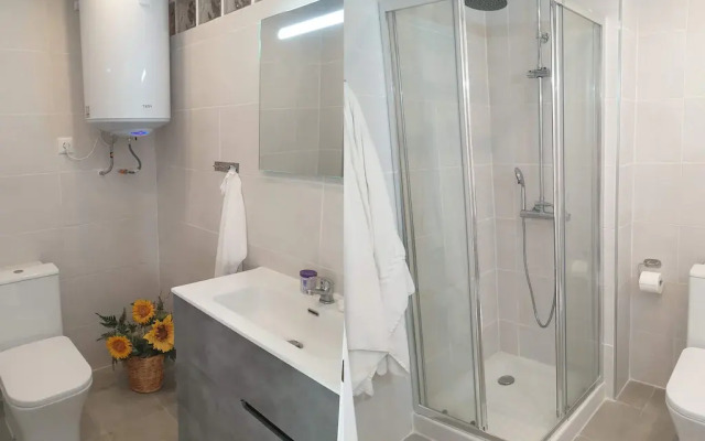 Tasteful Apartment in Fuengirola With Patio