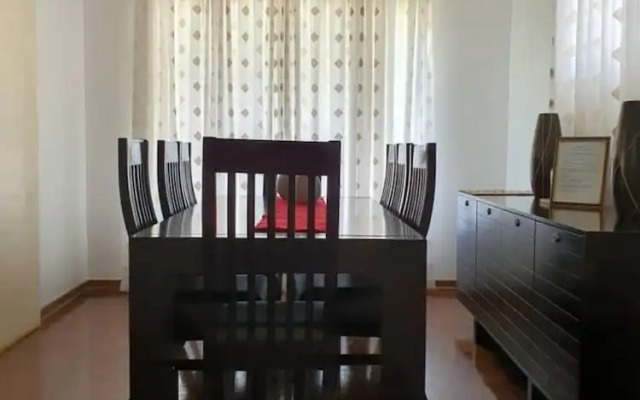 Immaculate 3 Bedroomed Guesthouse in Ilanda - 2041