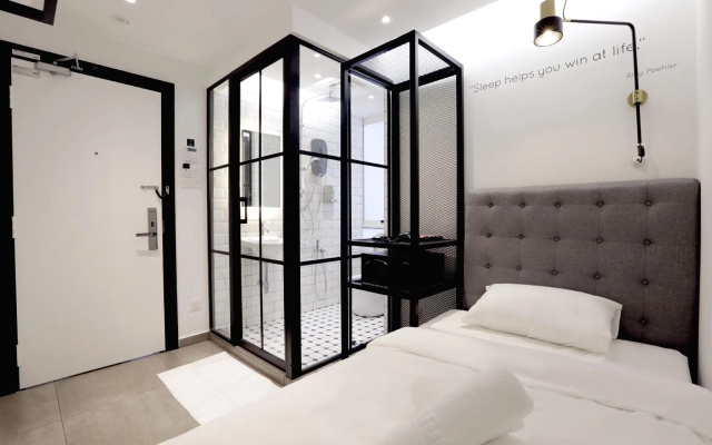 Z Hotel