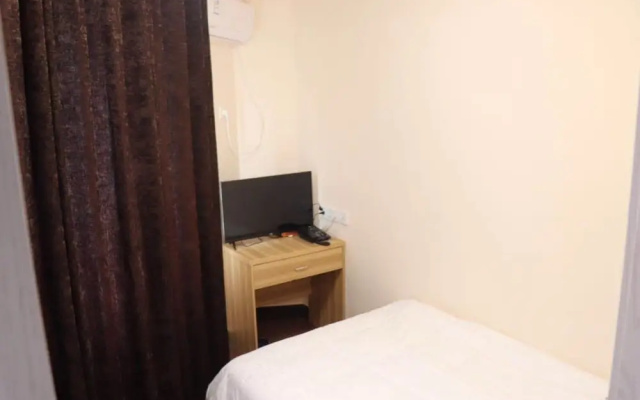 Nanchang Huayang Hotel