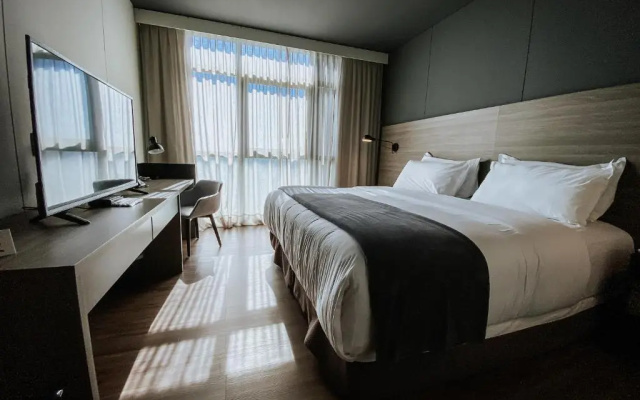 Midland Hotel & Resort