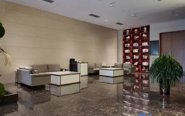 Quanjin Business Hotel