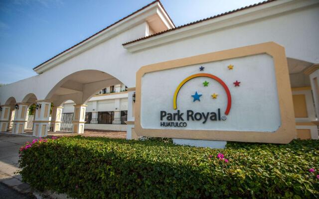 Отель Park Royal Beach Resort Huatulco вид на фасад