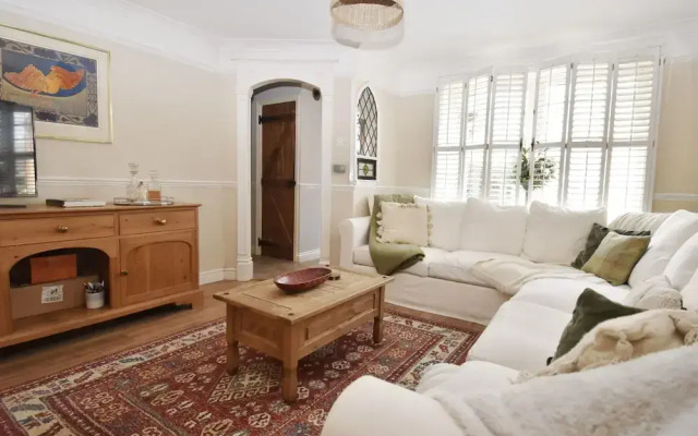Emerald House in Little Thetford