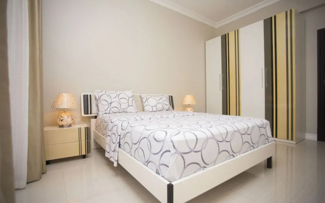 Yasmin Apartments