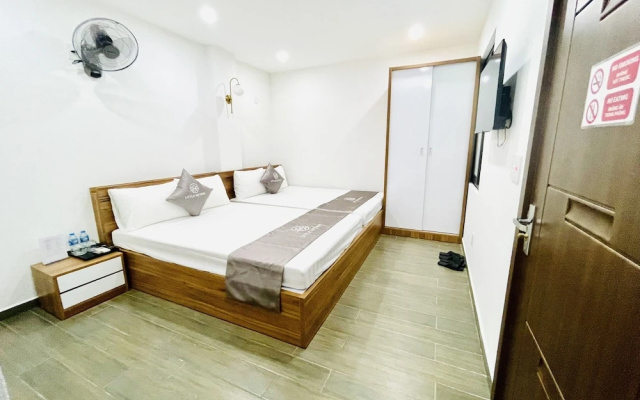 Little Vietnam Hotel - Cat Ba
