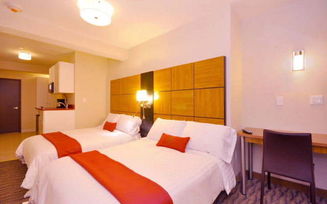 Hotel Five44