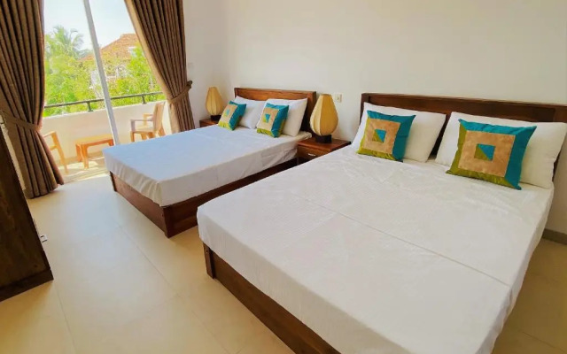 Srimadis Villa near Airport / Negombo