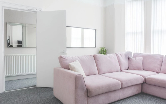 Platinum SA - Sefton Suites