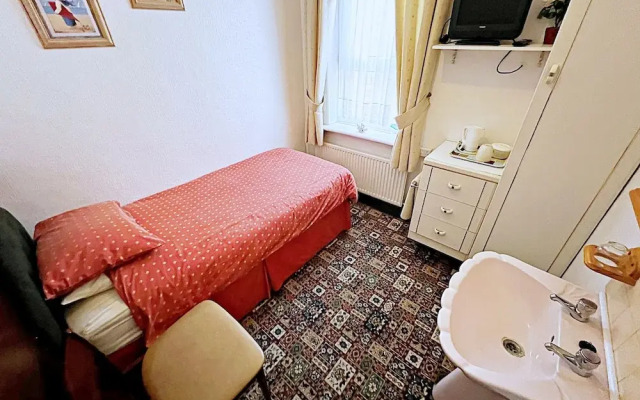 Alpine Guest House
