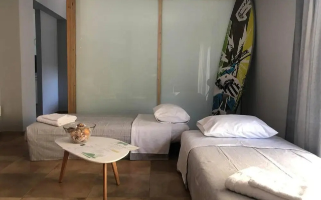 A Cozy Summer Retreat in the Woods of Rhodes