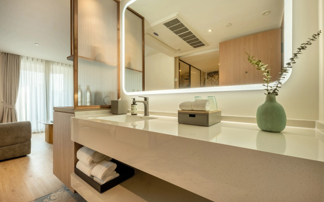 ROYS Hotel Bangkok