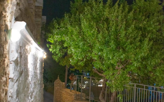 Marea Apartments