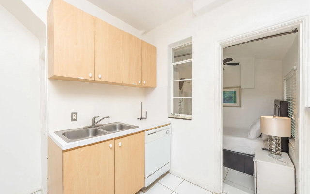 L’Etoile Apartments Part of the Oasis Casita Collection