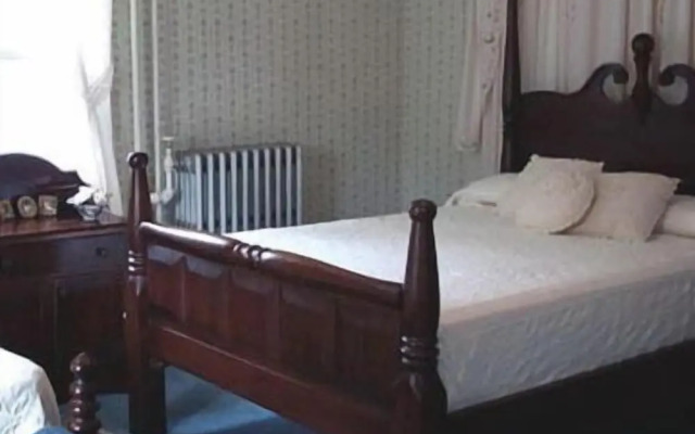 Jarrett House