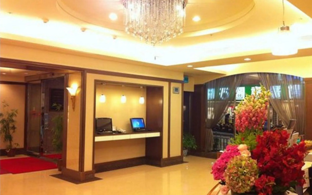 Y Hotel