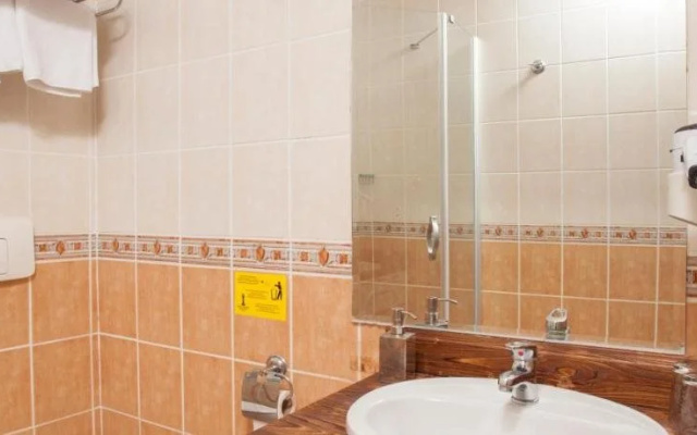 Kamer Motel