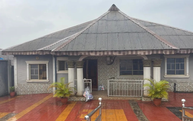 Elite Retreat Apartment, Sagamu